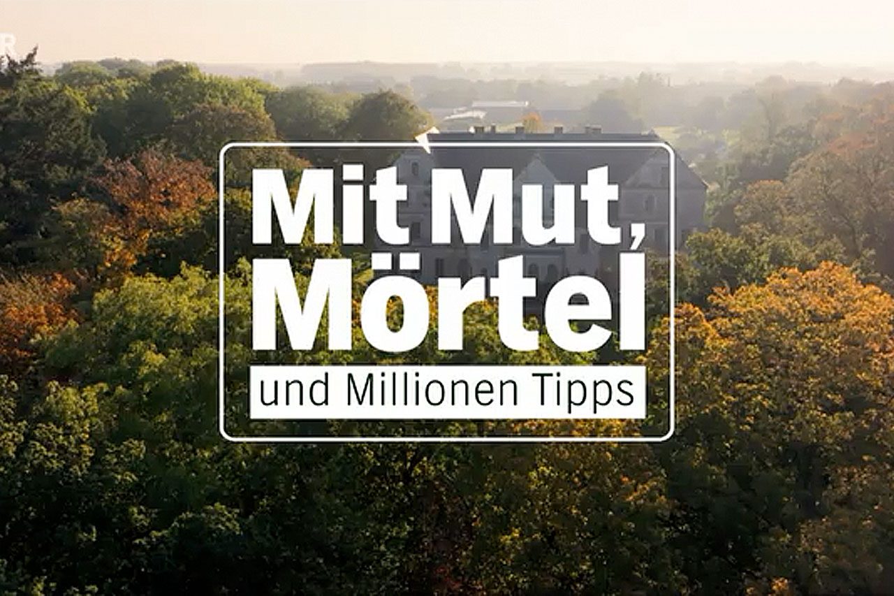 mit-mut-und-moertel-titel